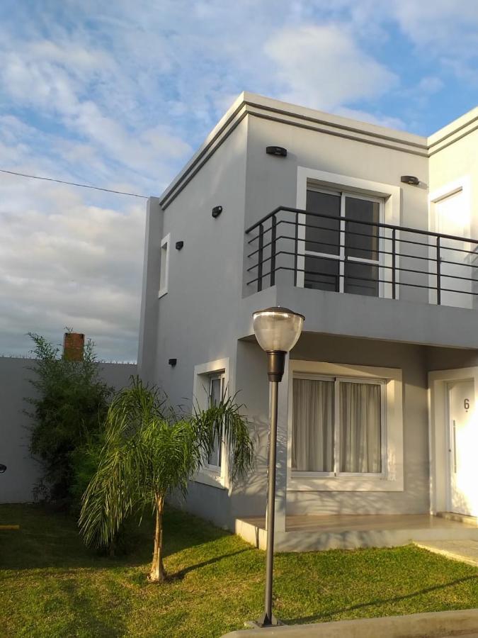 Las Toscas Apart Curuzu Cuatia Exterior photo
